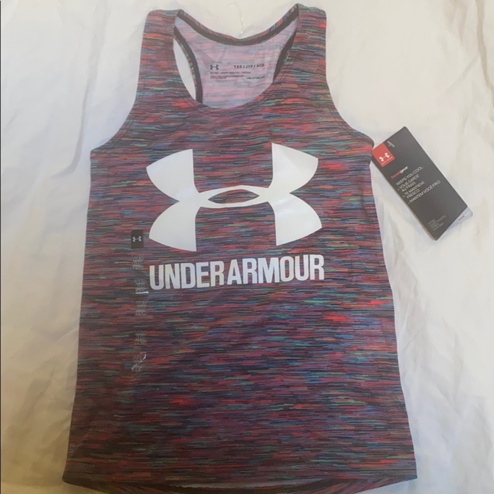 NWT Under Armour Girls heatgear tank Size XS